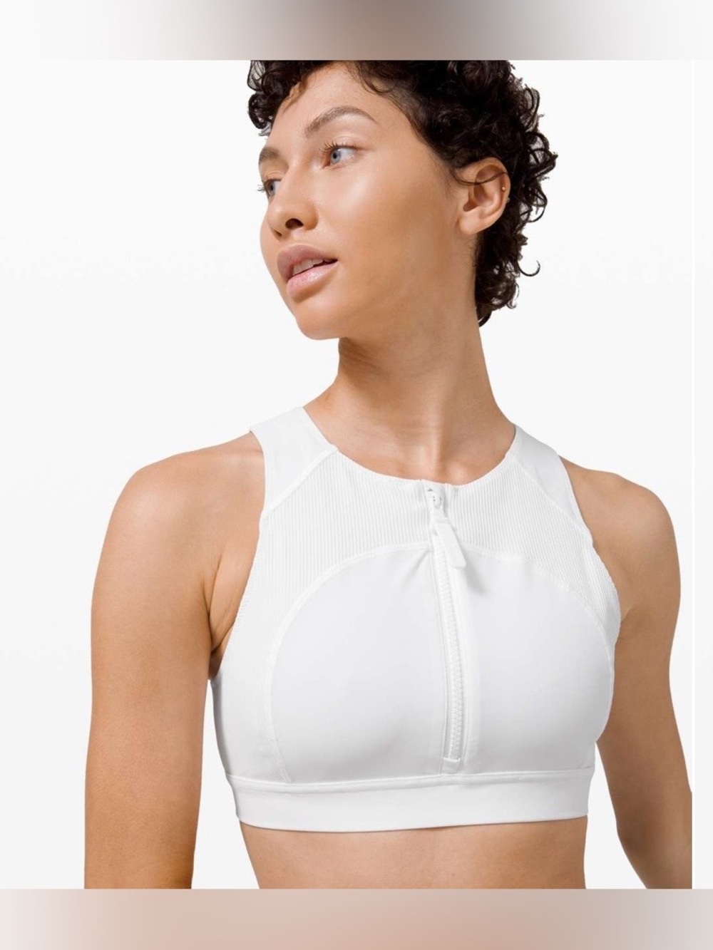 Lululemon Train to Beach Top White W2BY6S fits like a 6